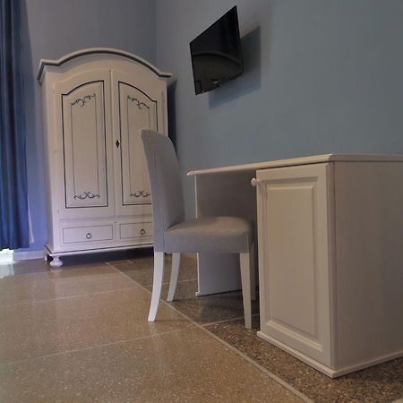 רומא 325 Rooms Ai Fori מראה חיצוני תמונה