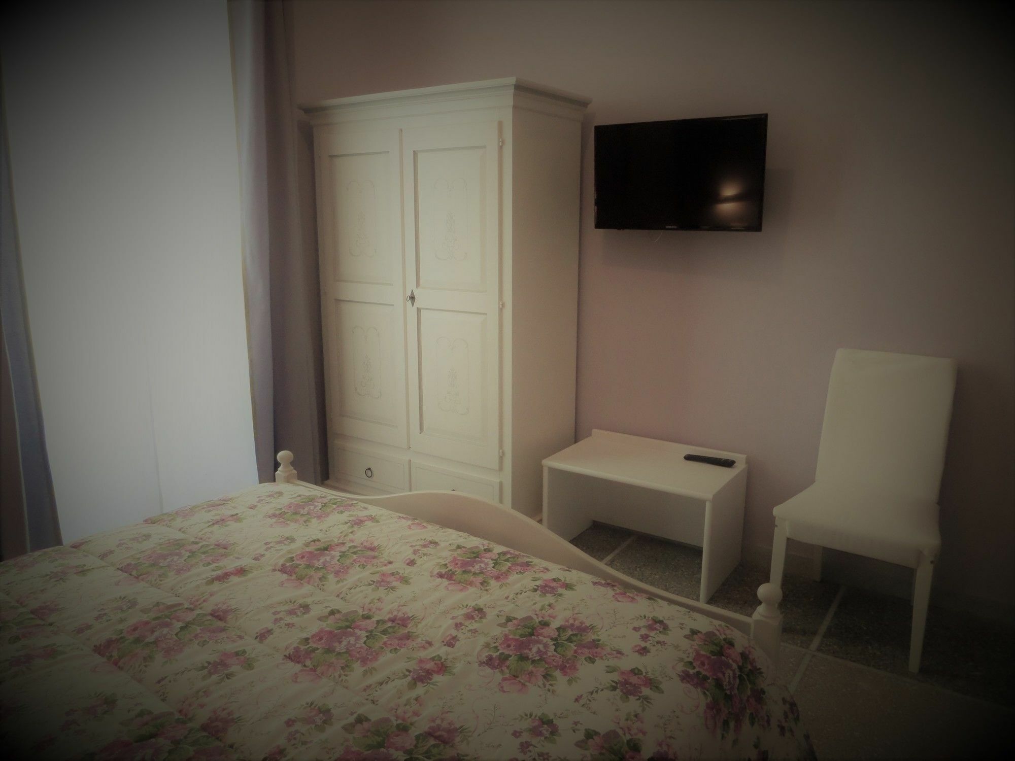 רומא 325 Rooms Ai Fori מראה חיצוני תמונה