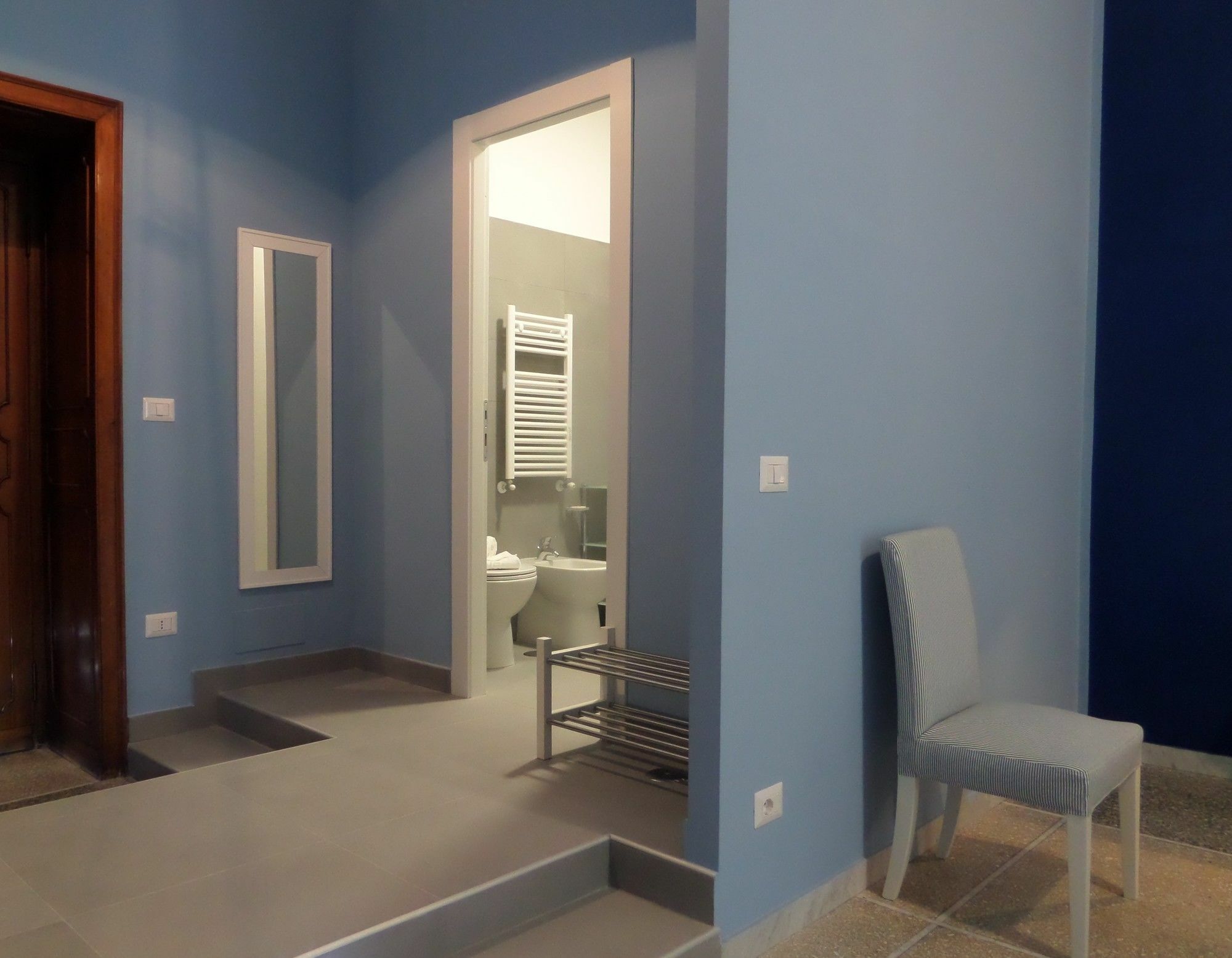 רומא 325 Rooms Ai Fori מראה חיצוני תמונה